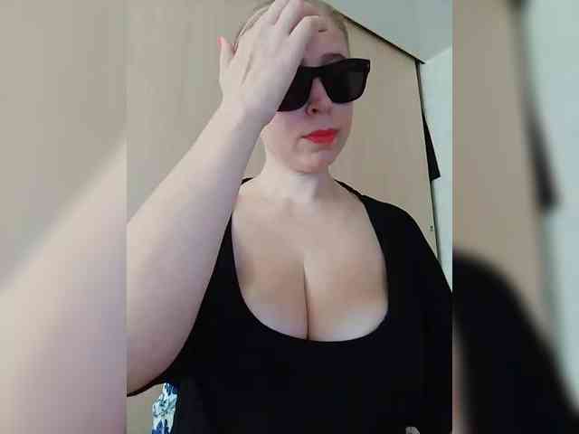 Dashulya666 webcam