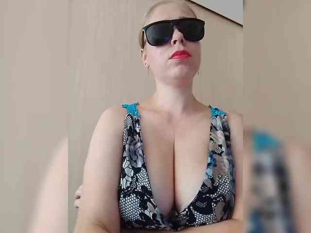 Dashulya666 webcam
