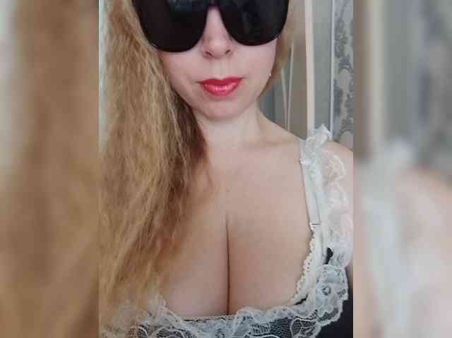 Dashulya666 webcam