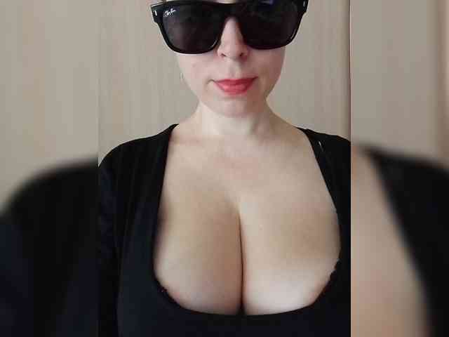 Dashulya666 webcam