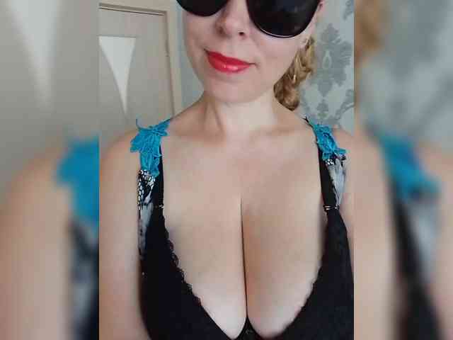 Dashulya666 webcam