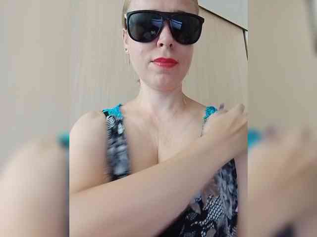 Dashulya666 webcam
