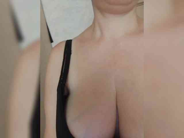 Dashulya666 webcam