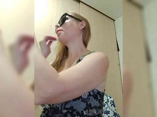 Dashulya666 webcam