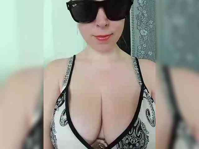 Dashulya666 webcam