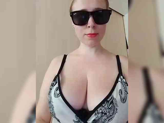 Dashulya666 webcam