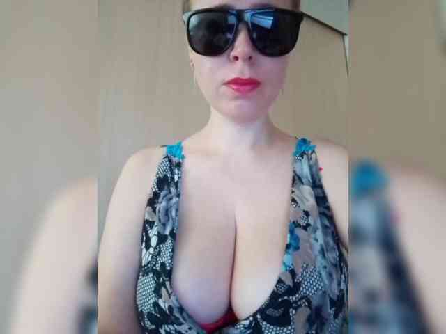 Dashulya666 webcam