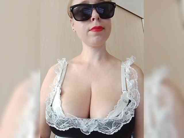 Dashulya666 webcam