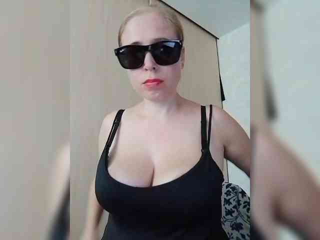 Dashulya666 webcam