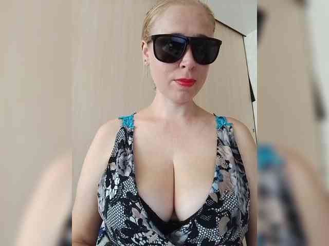 Dashulya666 webcam