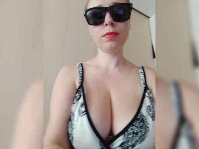 Dashulya666 webcam