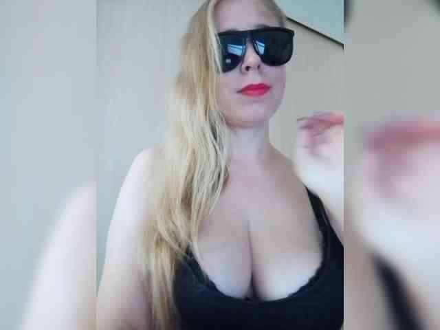 Dashulya666 webcam