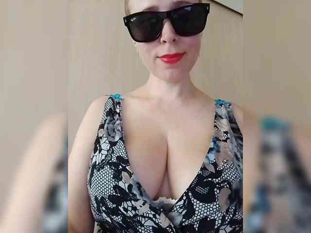 Dashulya666 webcam