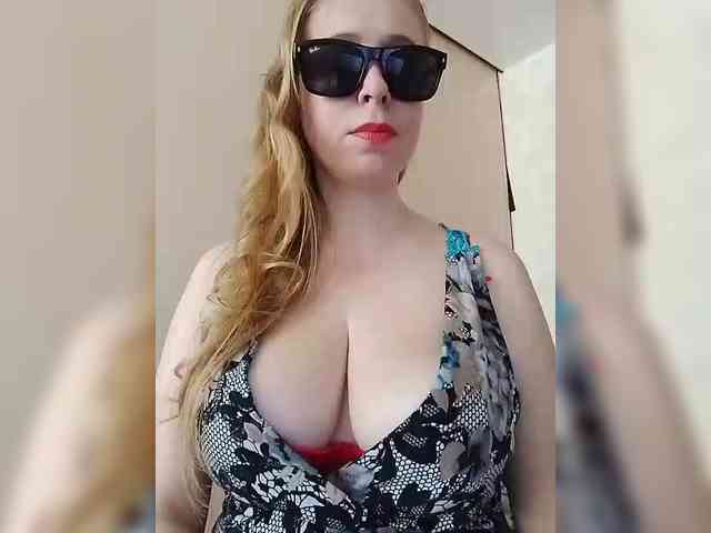 Dashulya666 webcam