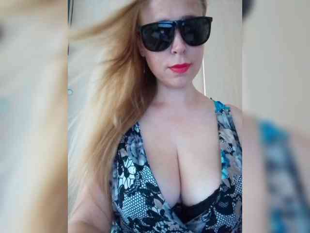 Dashulya666 webcam