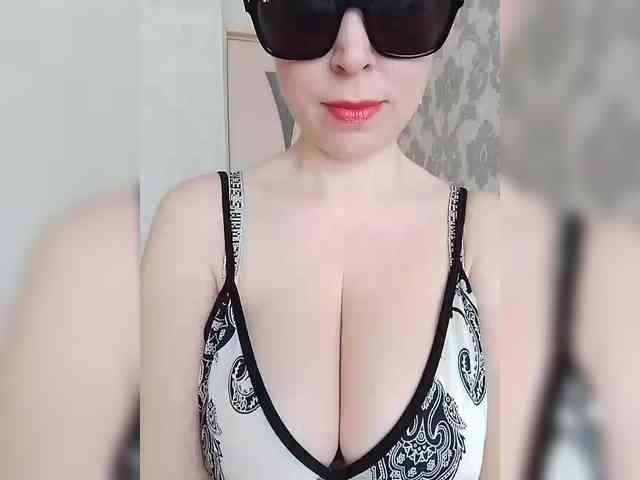 Dashulya666 webcam
