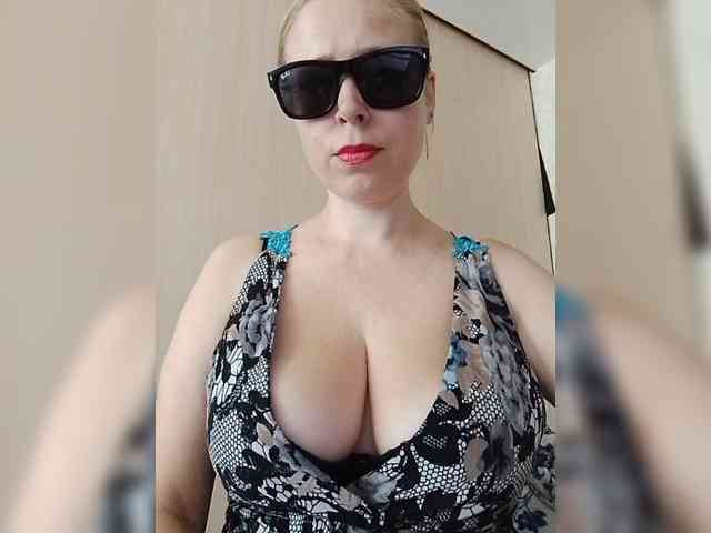 Dashulya666 webcam
