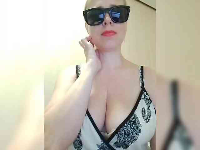 Dashulya666 webcam