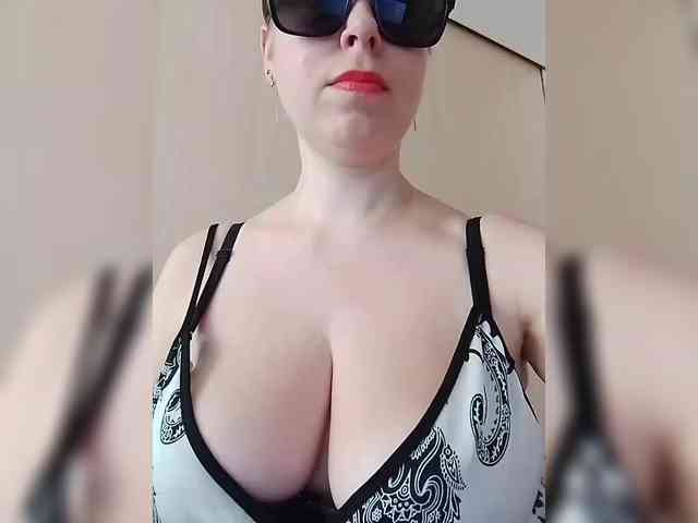 Dashulya666 webcam