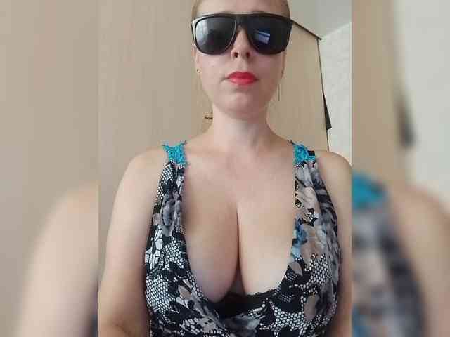 Dashulya666 webcam