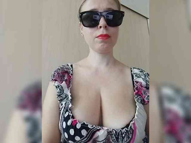 Dashulya666 webcam