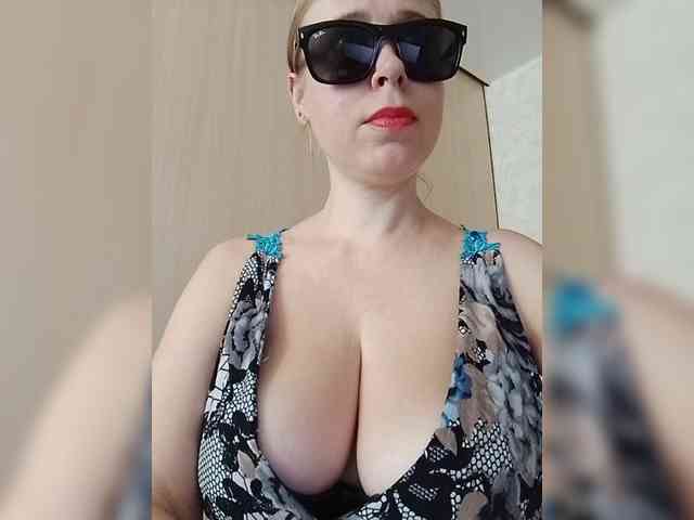 Dashulya666 webcam