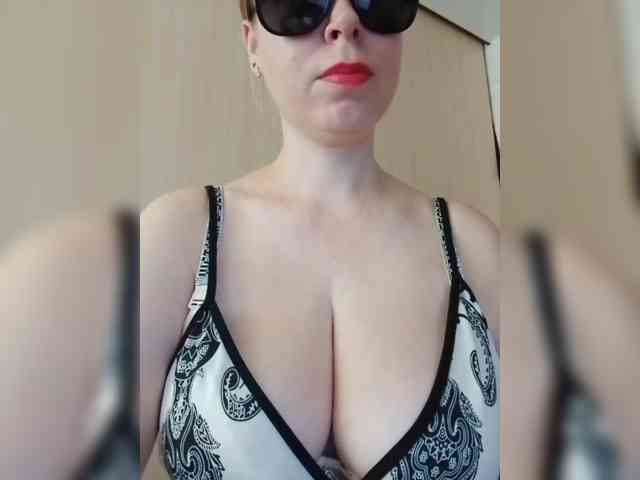 Dashulya666 webcam