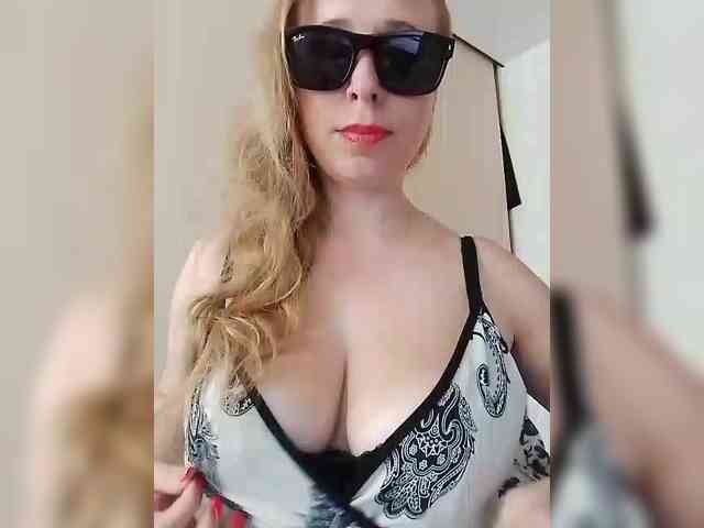 Dashulya666 webcam