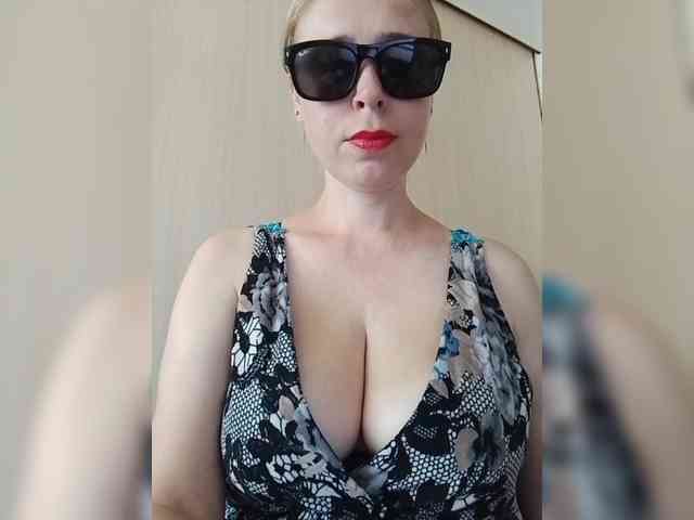 Dashulya666 webcam
