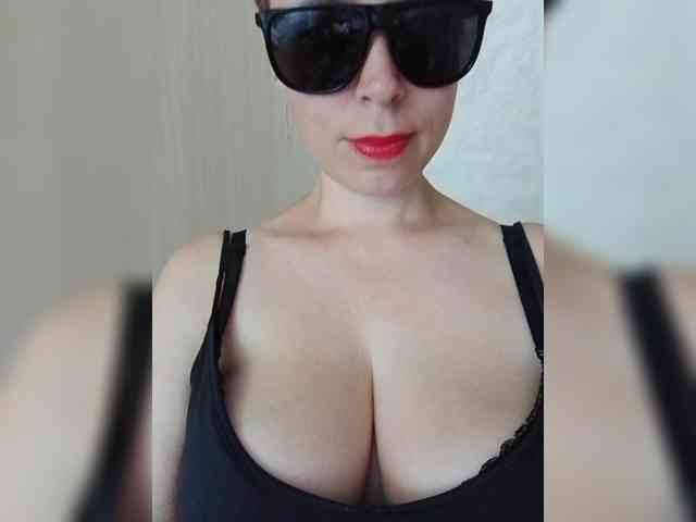 Dashulya666 webcam