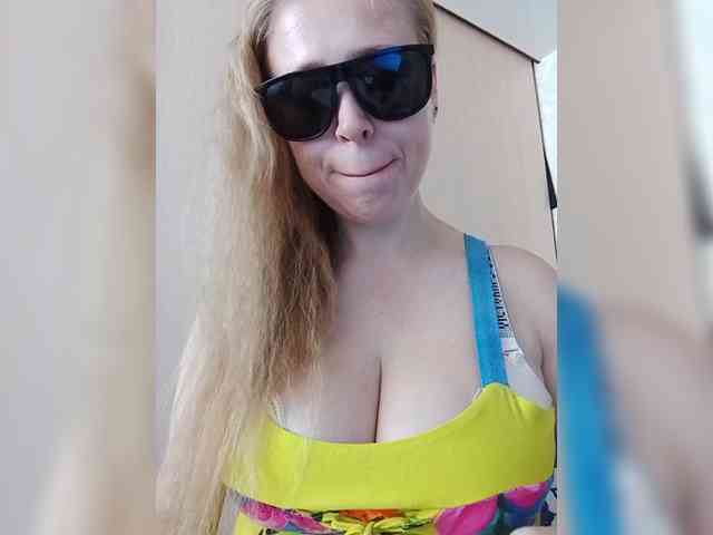 Dashulya666 webcam