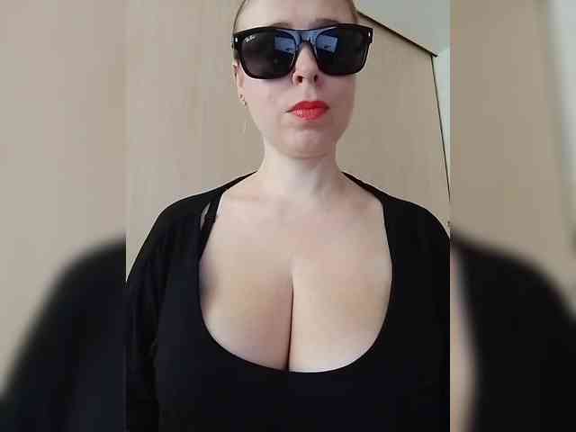 Dashulya666 webcam