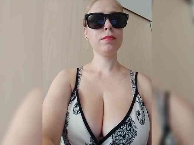 Dashulya666 webcam