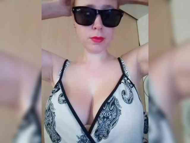 Dashulya666 webcam
