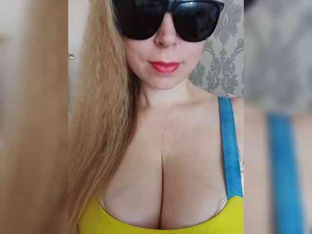 Dashulya666 webcam