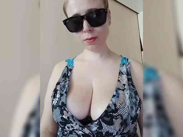 Dashulya666 webcam