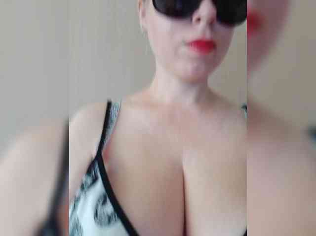 Dashulya666 webcam