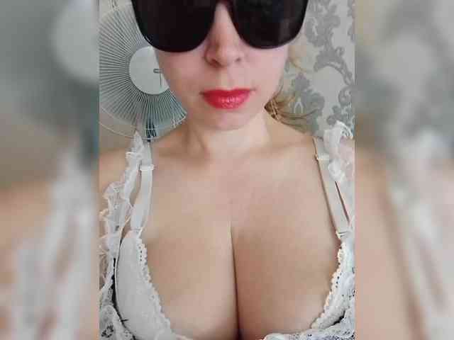 Dashulya666 webcam