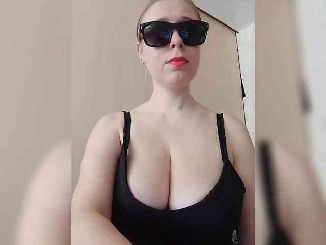 Dashulya666 webcam
