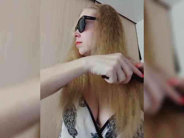 Dashulya666 webcam