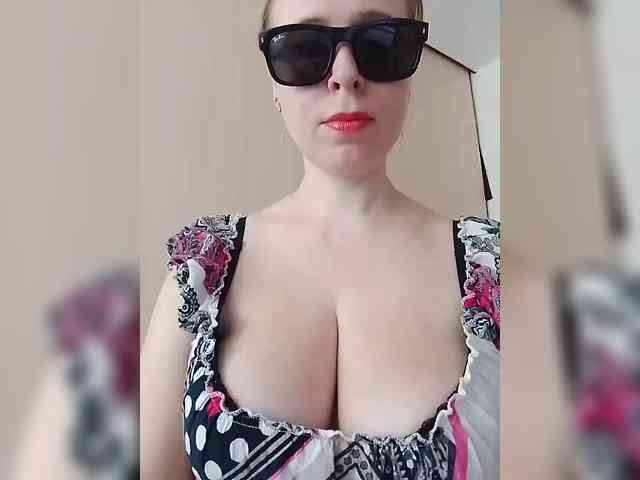 Dashulya666 webcam