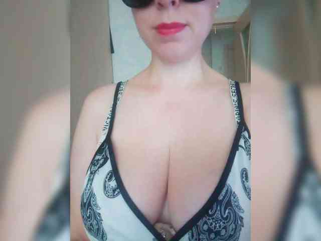 Dashulya666 webcam