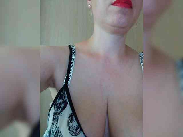 Dashulya666 webcam