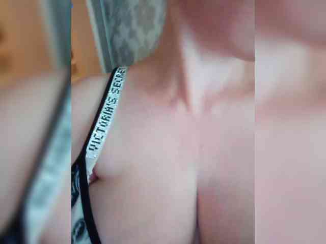 Dashulya666 webcam