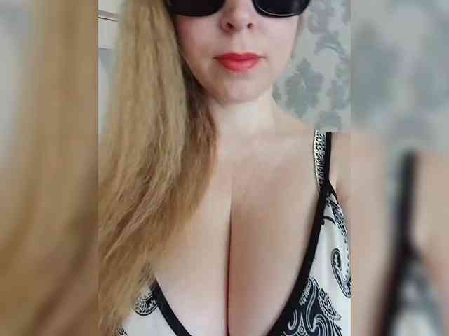 Dashulya666 webcam