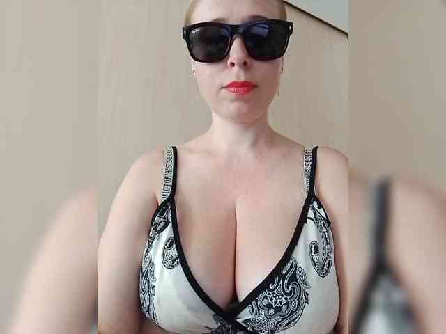 Dashulya666 webcam