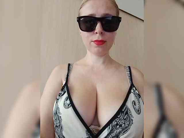Dashulya666 webcam