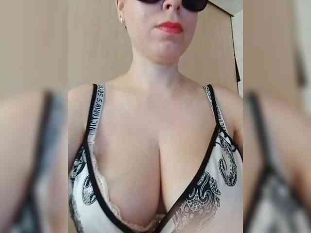 Dashulya666 webcam