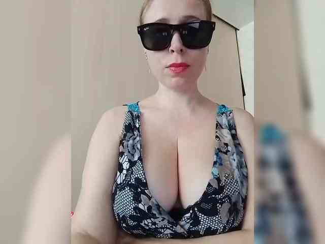 Dashulya666 webcam