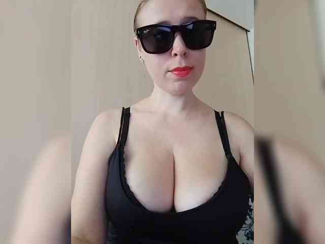 Dashulya666 webcam